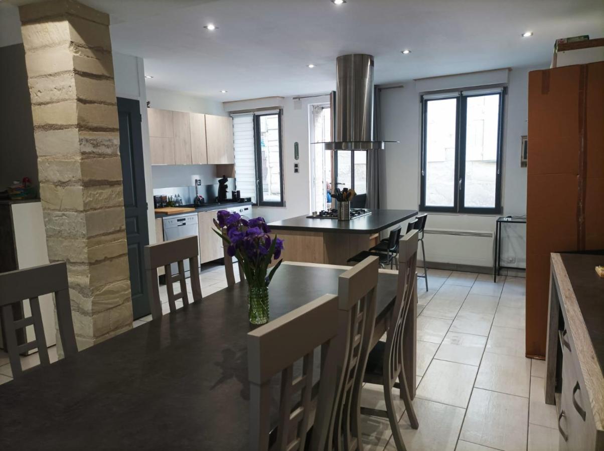 Agreable Maison De Ville Tout Confort Loudun Zewnętrze zdjęcie
